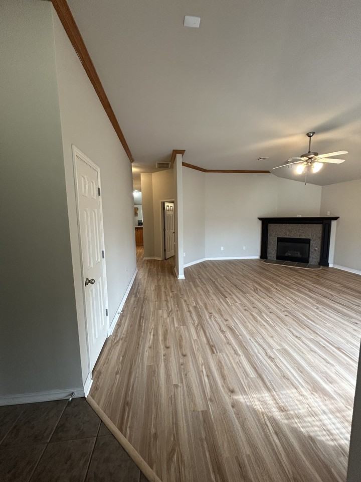2237 Scissortail Landing Dr #1 - Photo 5 of 27