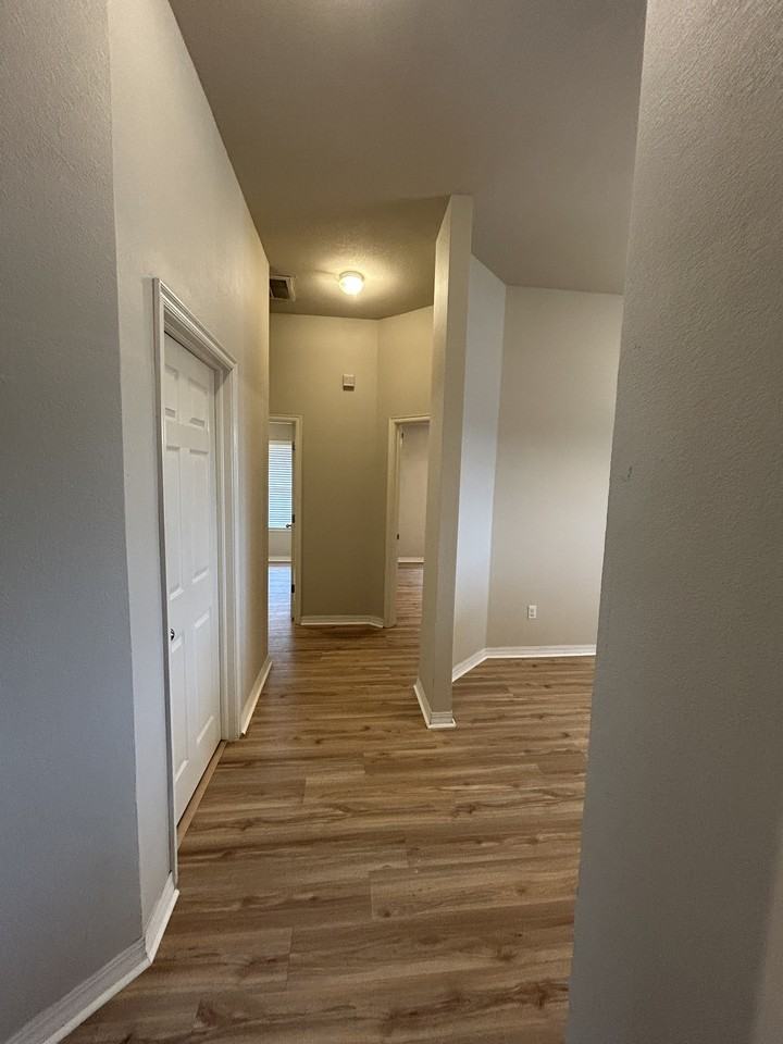 2237 Scissortail Landing Dr #1 - Photo 7 of 27