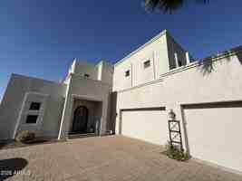 featured image of 8502 E Amelia Ave