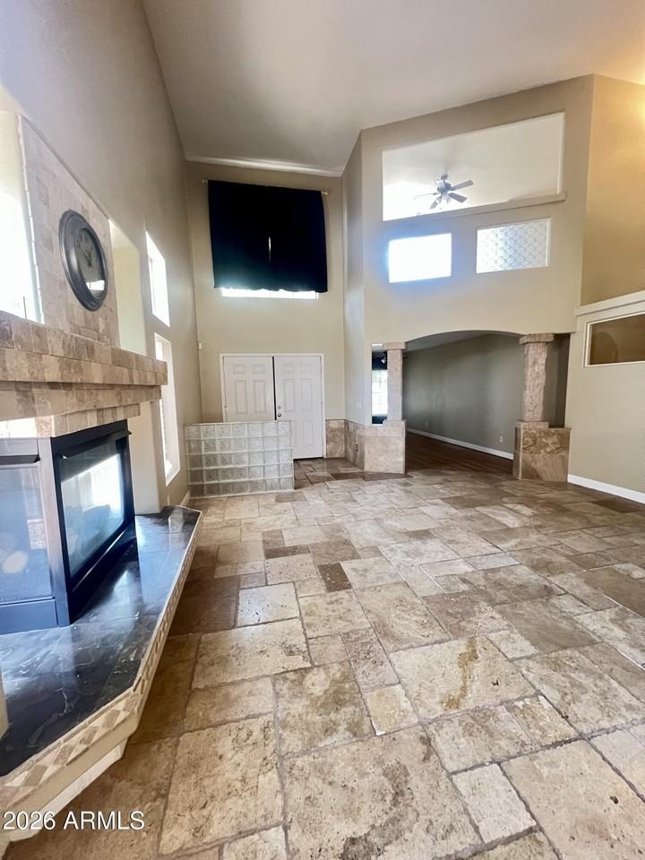 15854 W Boca Raton Rd - Photo 4 of 19
