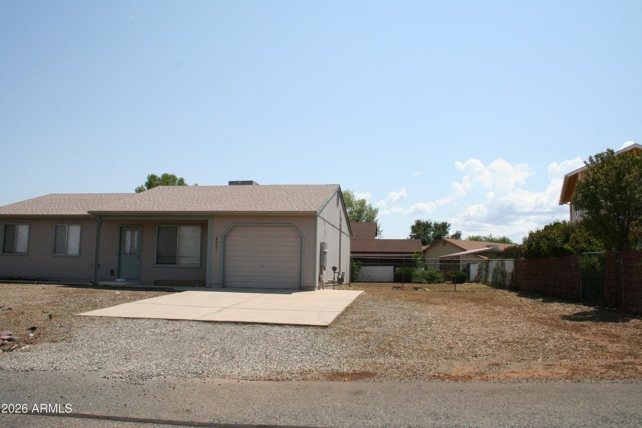 8901 E Waco Ct - Photo 4 of 42