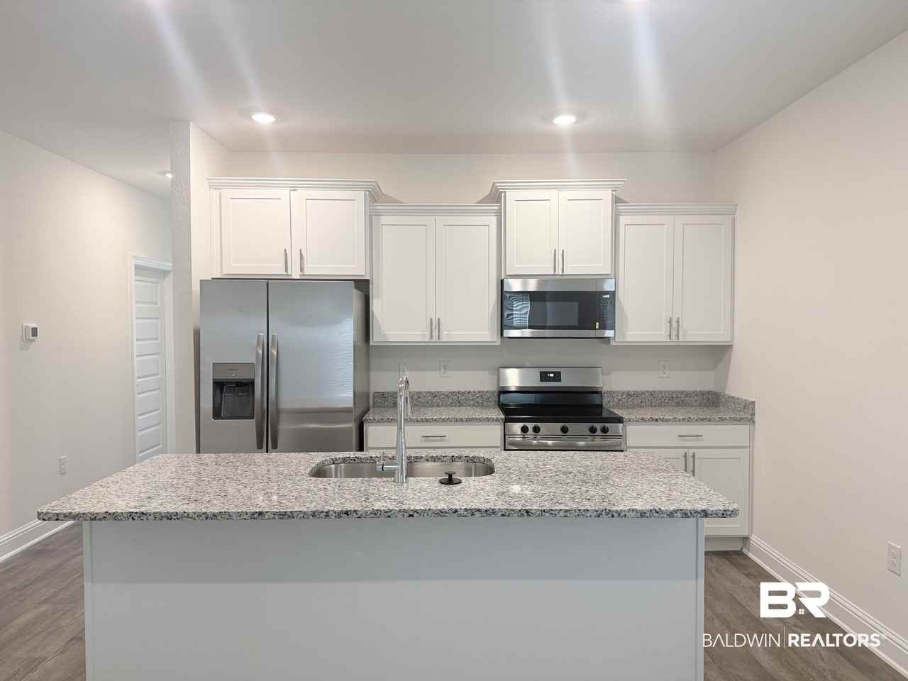 13824 Shea Cir - Photo 7 of 19