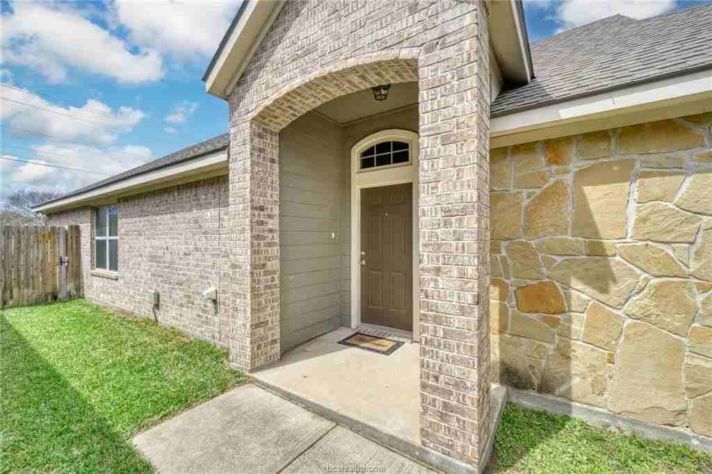 3806 Snowdance Ct - Photo 3 of 21