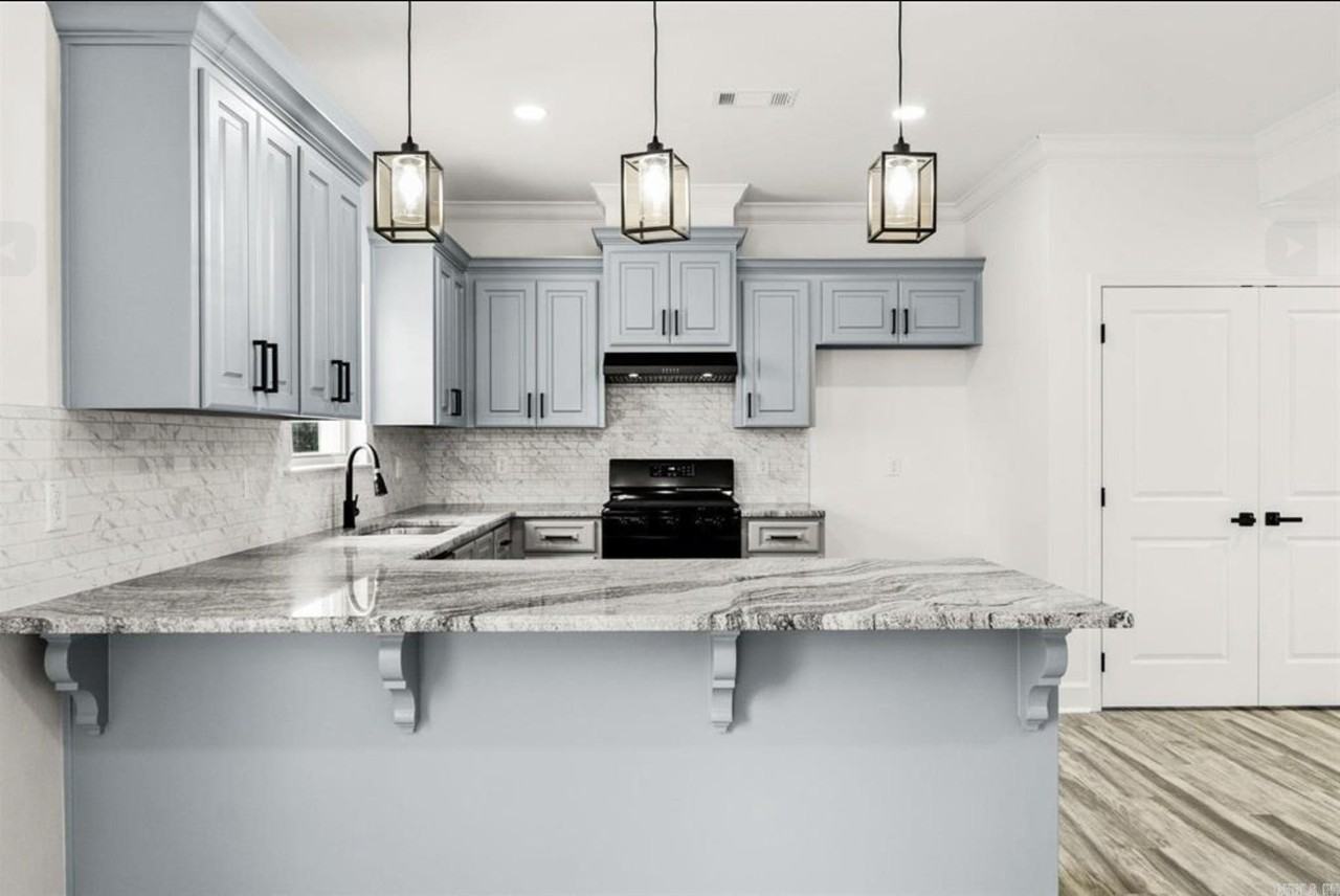 1705 N 2nd - Photo 5 of 13