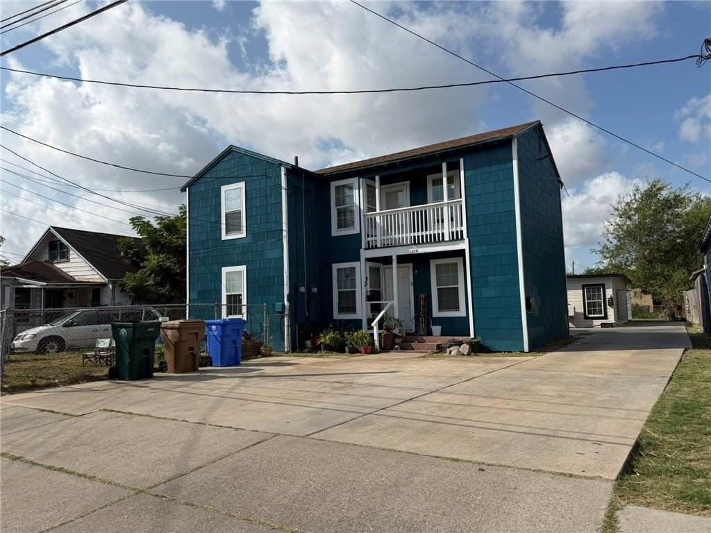 113 Blevins St - Photo 2 of 19