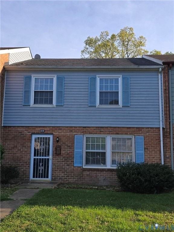 419 Airycrest Dr - Photo 5 of 37