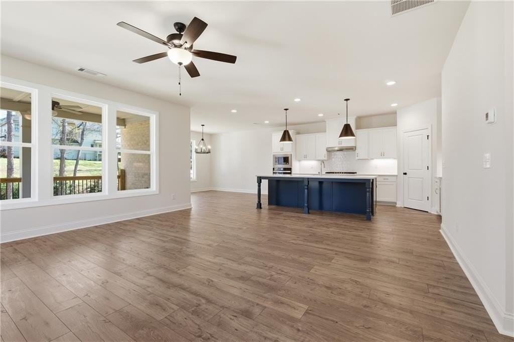 120 Poplar St - Photo 6 of 32