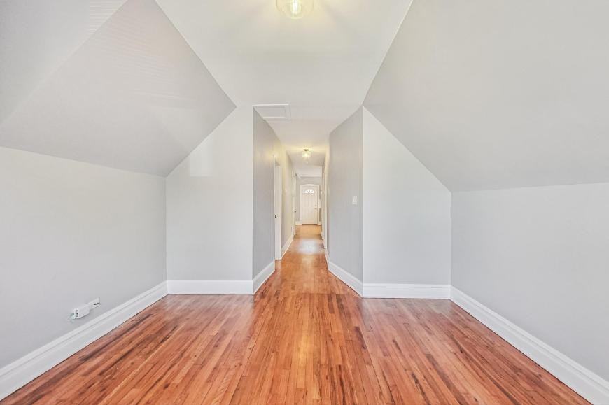 4057 N Whipple St - Photo 6 of 10