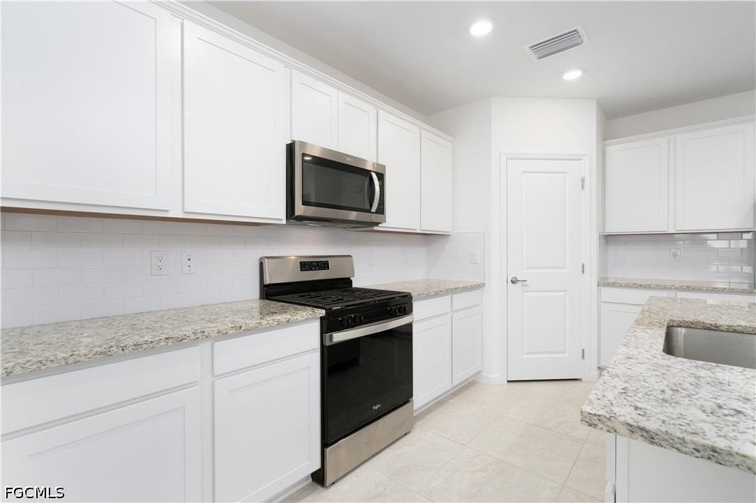 42428 Cascade Dr - Photo 6 of 47