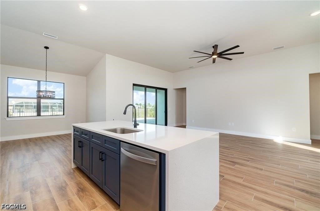 1915 Nw 29th Ave - Photo 3 of 16