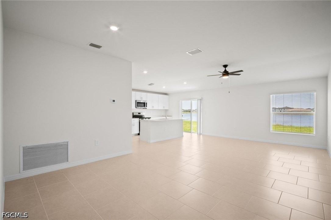 17633 Paradiso Way - Photo 5 of 32