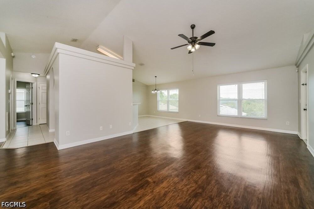 1638 Nightfall Dr - Photo 3 of 15