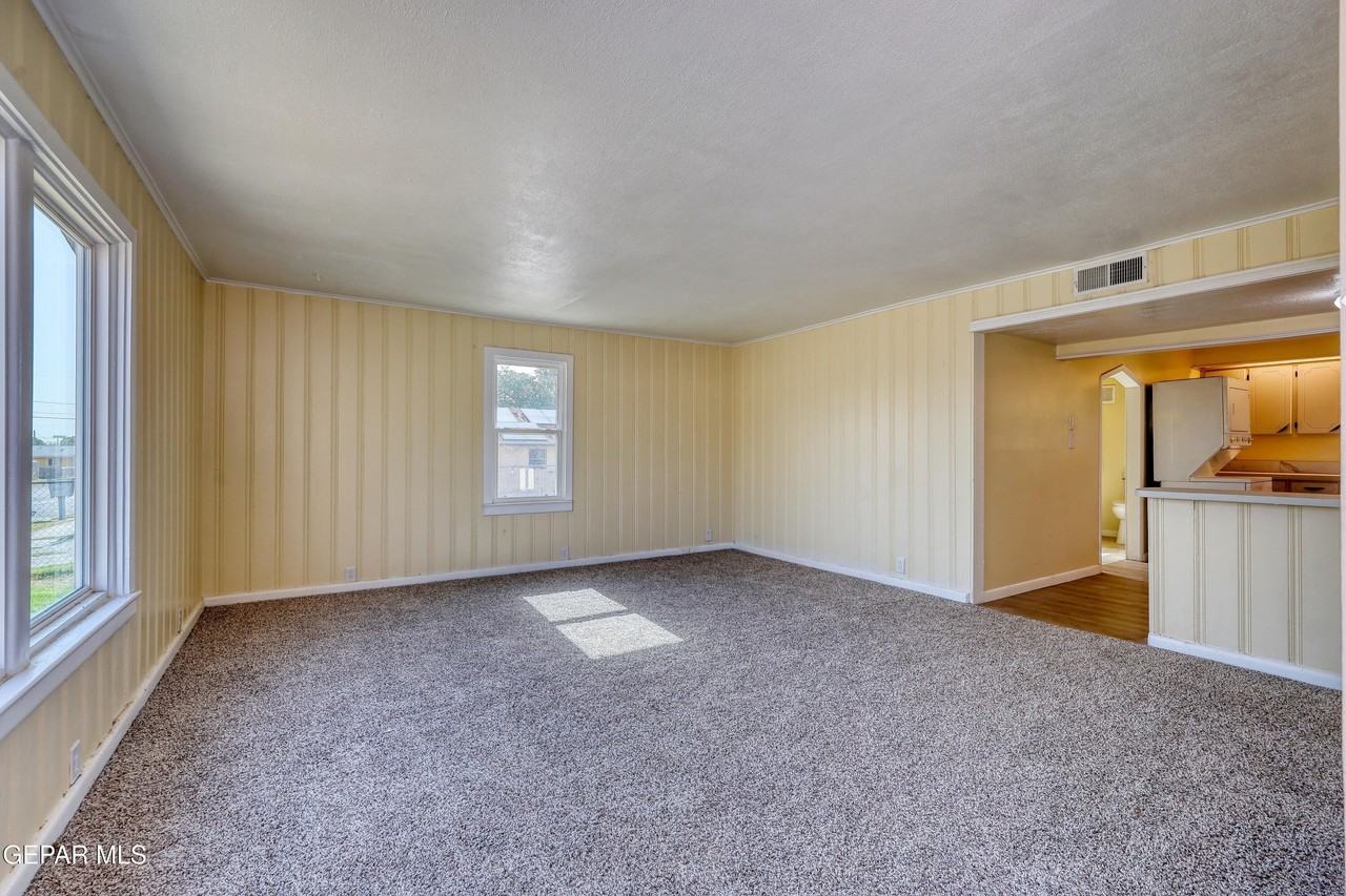 4408 Arlen Ave - Photo 5 of 26