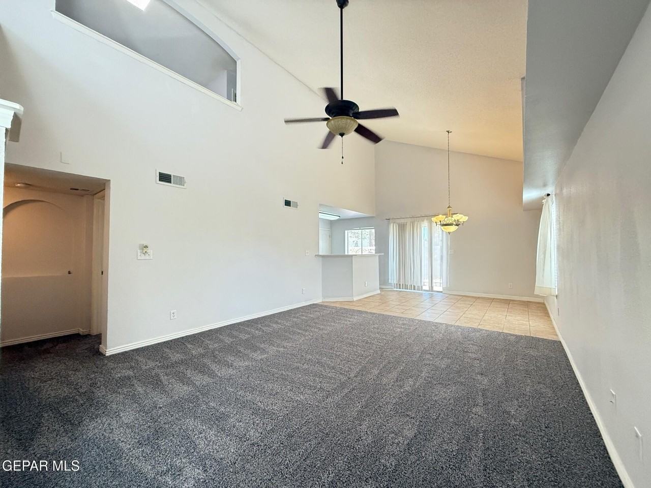 14057 Tierra Delfin Dr - Photo 5 of 31