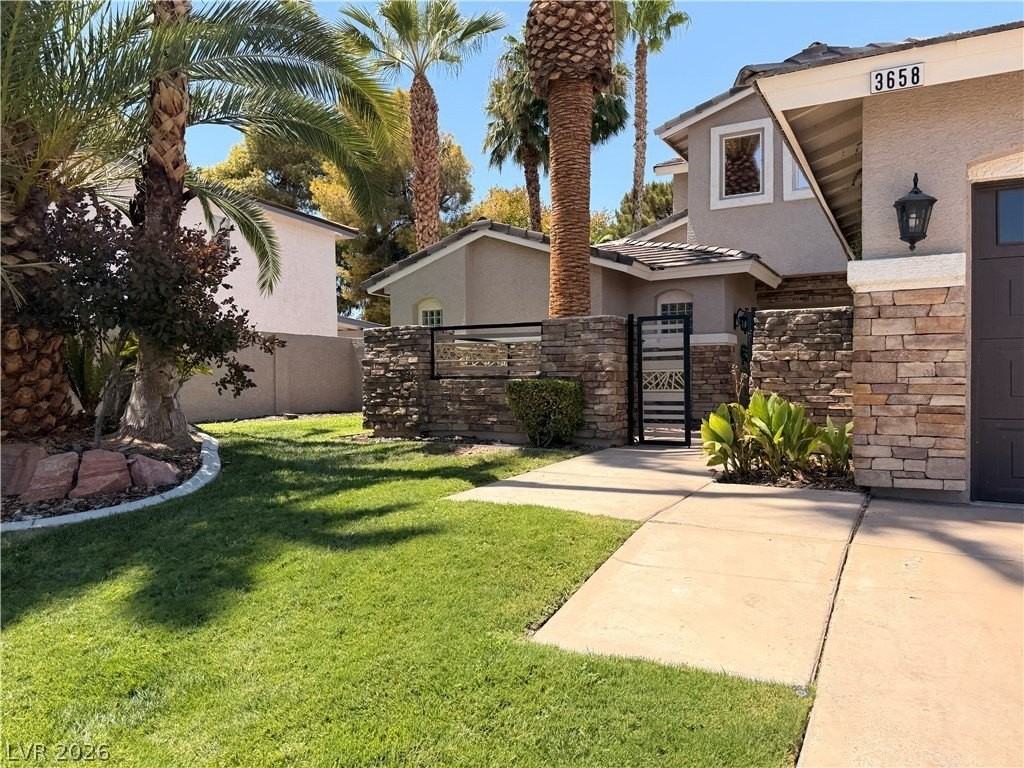3658 Miguels Ln - Photo 4 of 36