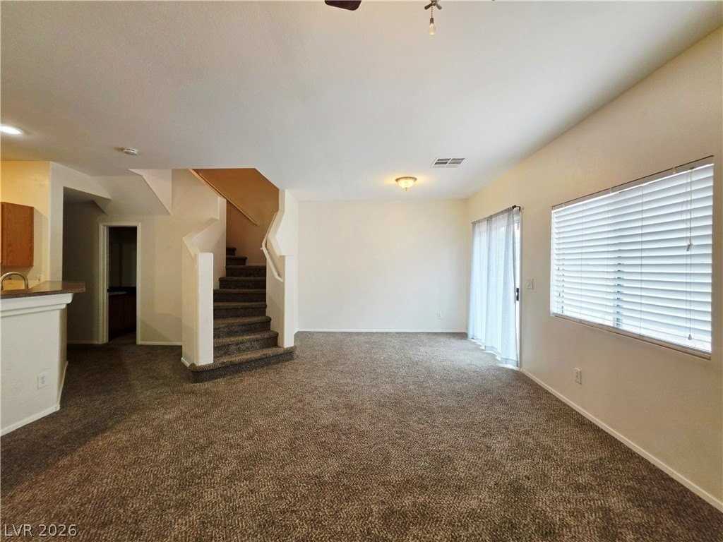 1571 Rusty Ridge Ln - Photo 4 of 26