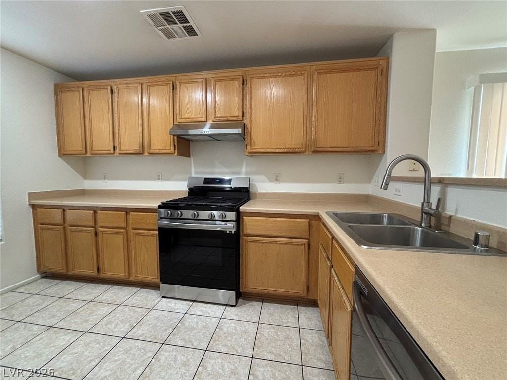 1265 Orchard View St - Photo 7 of 30