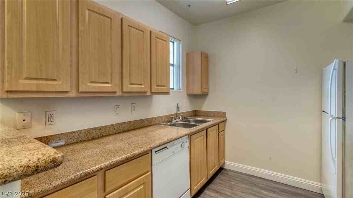 8000 Badura Ave #1137 - Photo 6 of 13