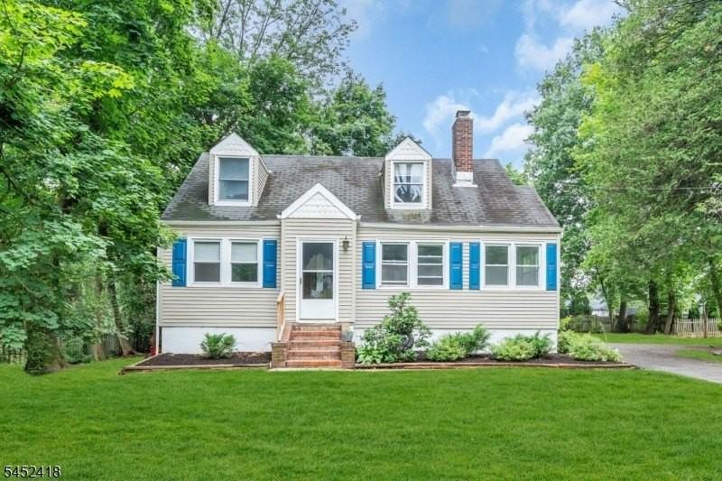 106 Mountain Ave - Photo 2 of 44