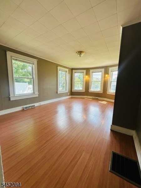 27 Hibernia Ave #27 - Photo 6 of 19