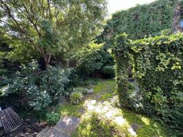 featured image of 223 Van Brunt St