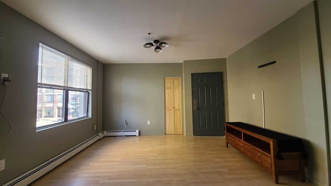 4905 Park Ave #2D - Photo 6 of 27