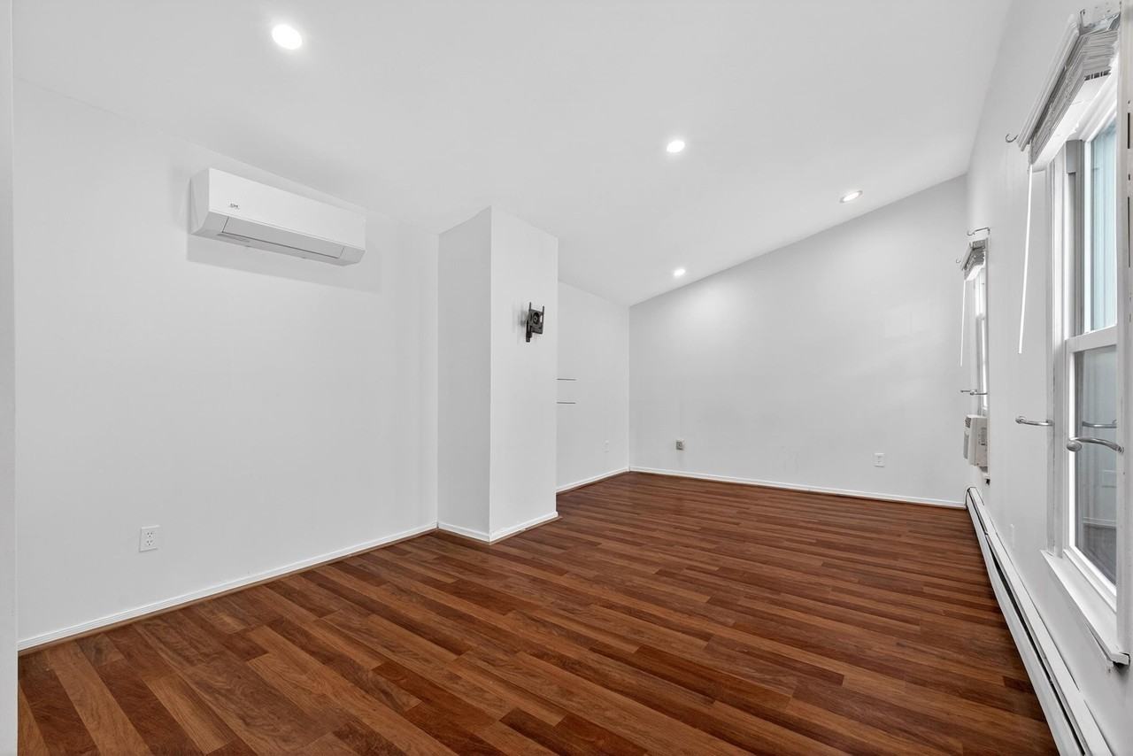 104 Mcadoo Ave - Photo 4 of 27