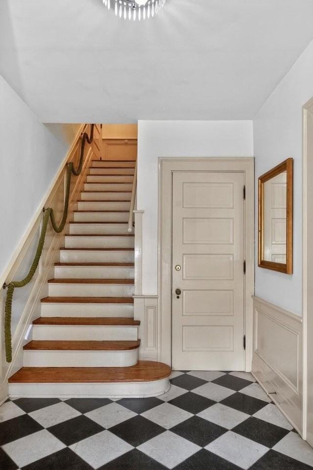 122 S Hanover Ave - Photo 5 of 25
