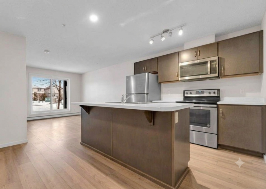 5404 7 Ave Sw - Photo 2 of 8