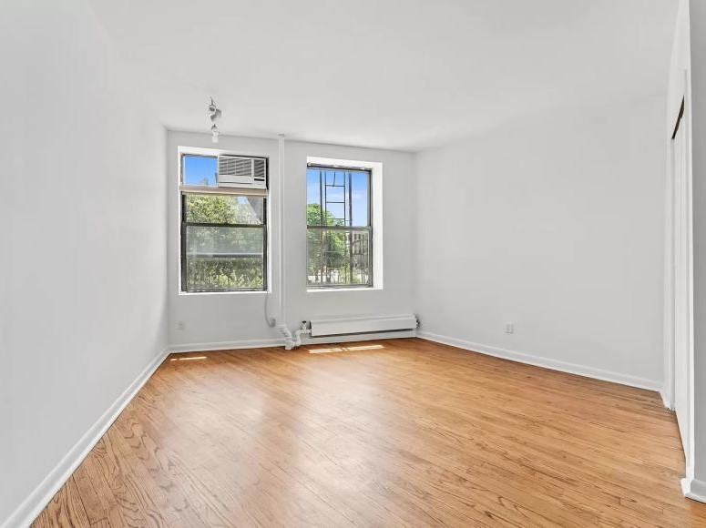 195 Prospect Park W