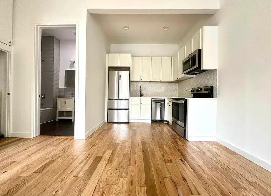 66 Linden St - Photo 2 of 8