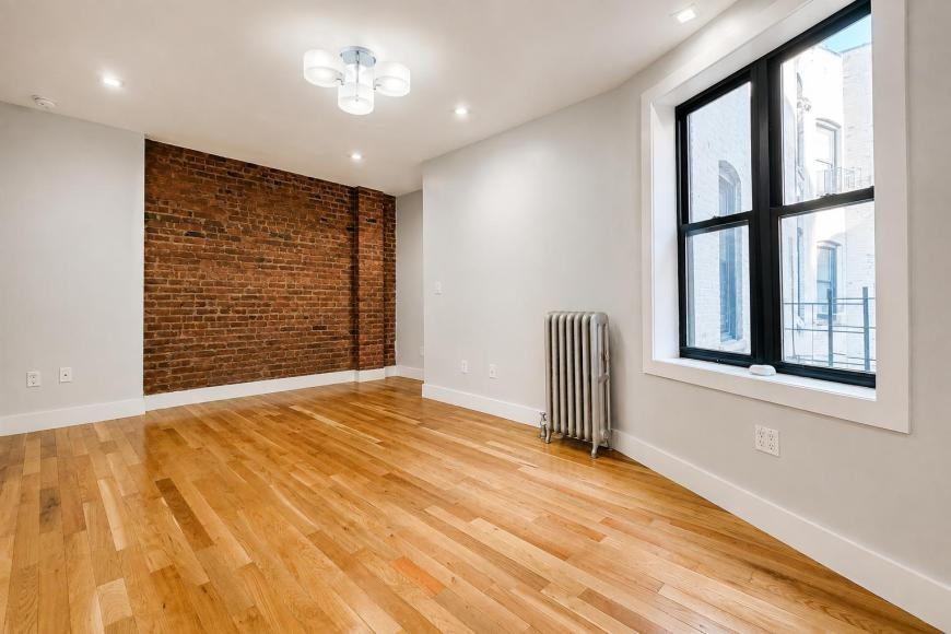 54 Vermilyea Ave - Photo 2 of 10