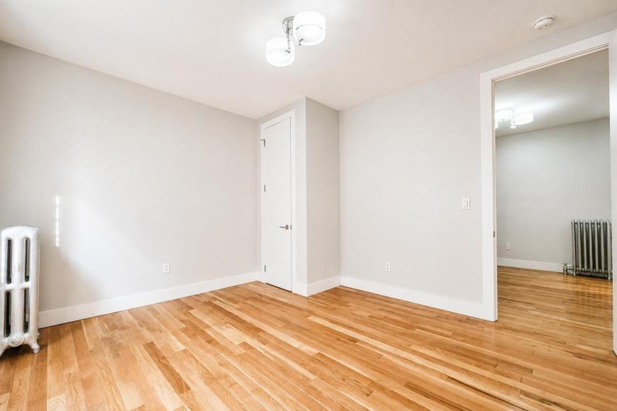 54 Vermilyea Ave - Photo 6 of 10