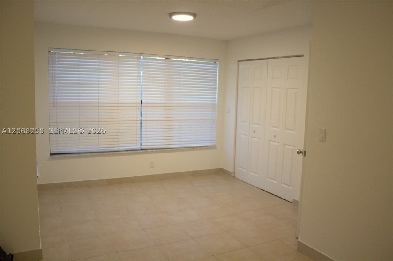 2826 S University Dr #3203 - Photo 7 of 26