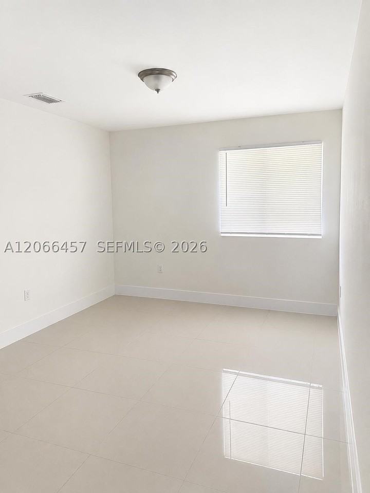 4491 Nw 23rd Ave #4491 - Photo 7 of 11