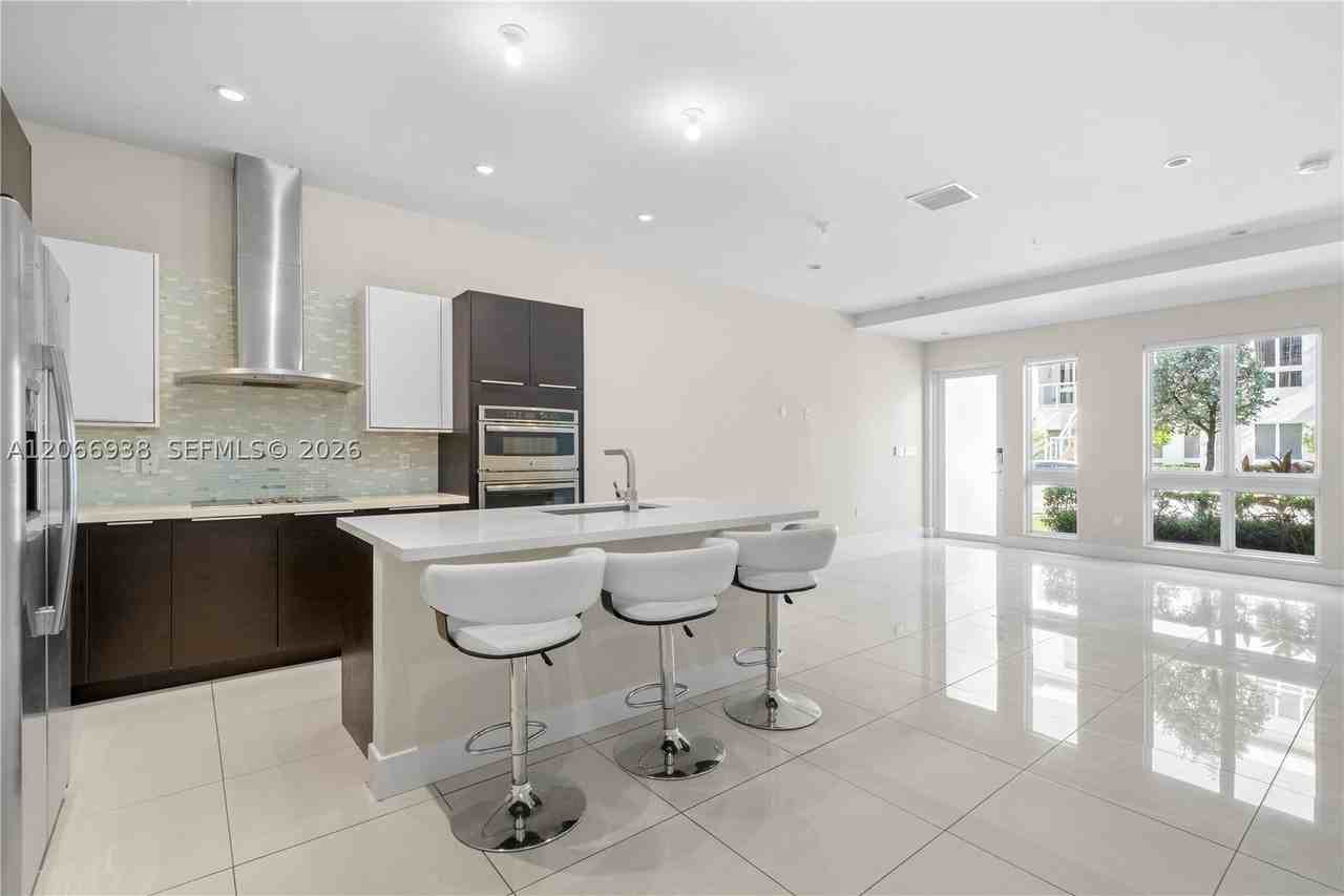 10280 Nw 63rd Ter #104 - Photo 4 of 20