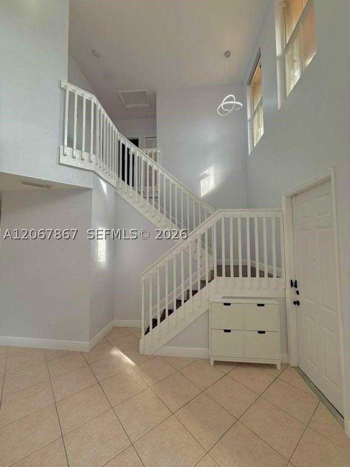 922 Nw 134th Ave #0 - Photo 2 of 21