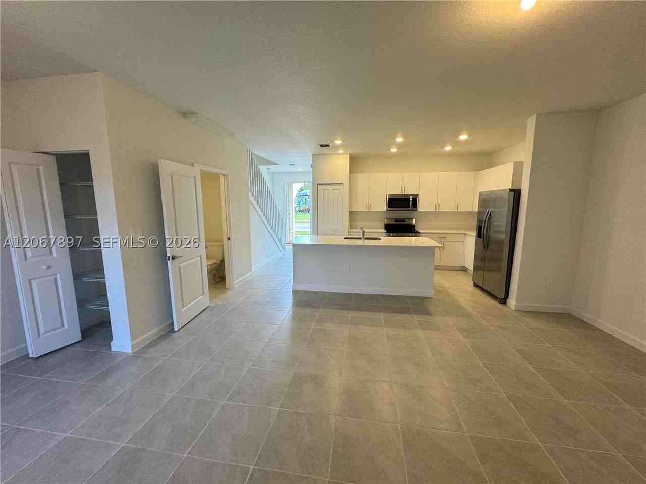 26422 Sw 148th Ct #26422 - Photo 6 of 35