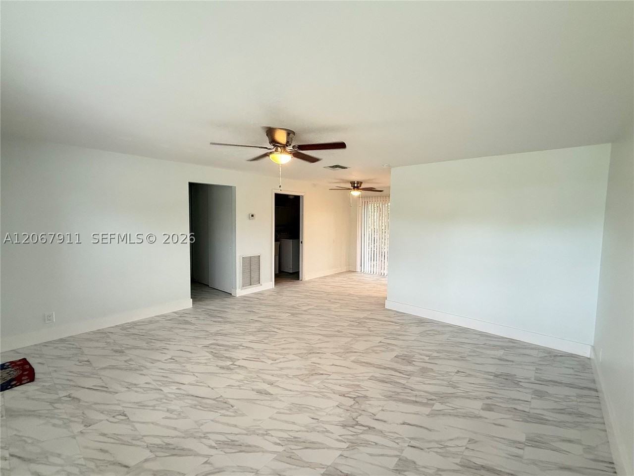 3558 Everglades Rd - Photo 3 of 15