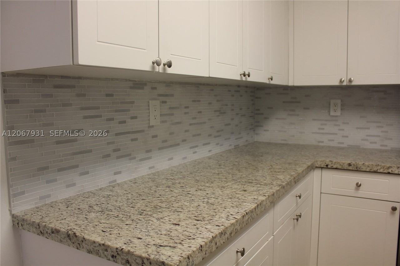 20145 Ne 3rd Ct #12 - Photo 3 of 18