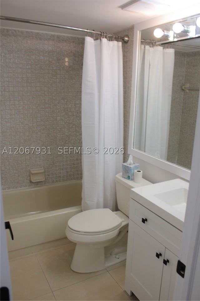 20145 Ne 3rd Ct #12 - Photo 6 of 18