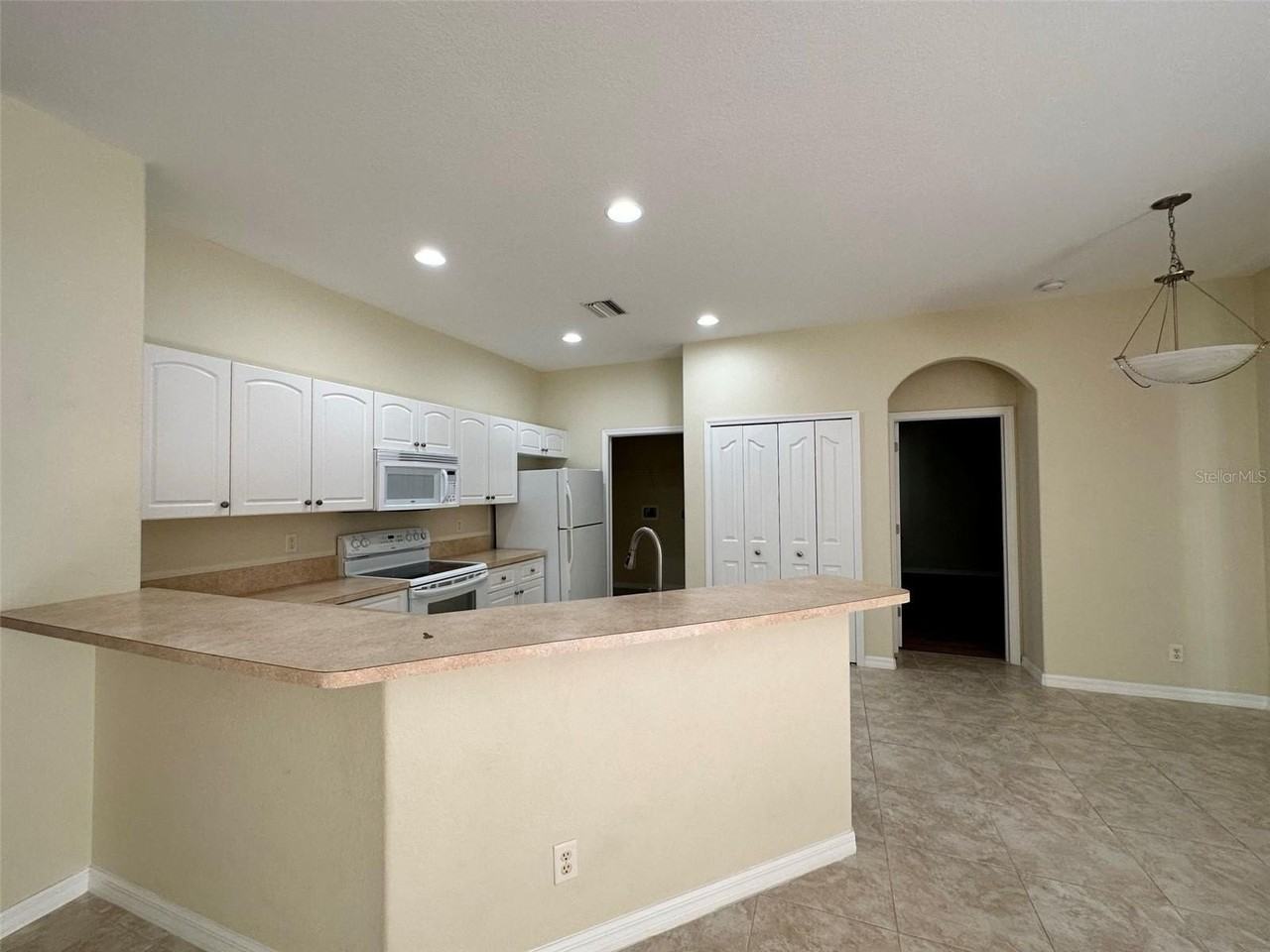 3643 Spinner Ave - Photo 7 of 16