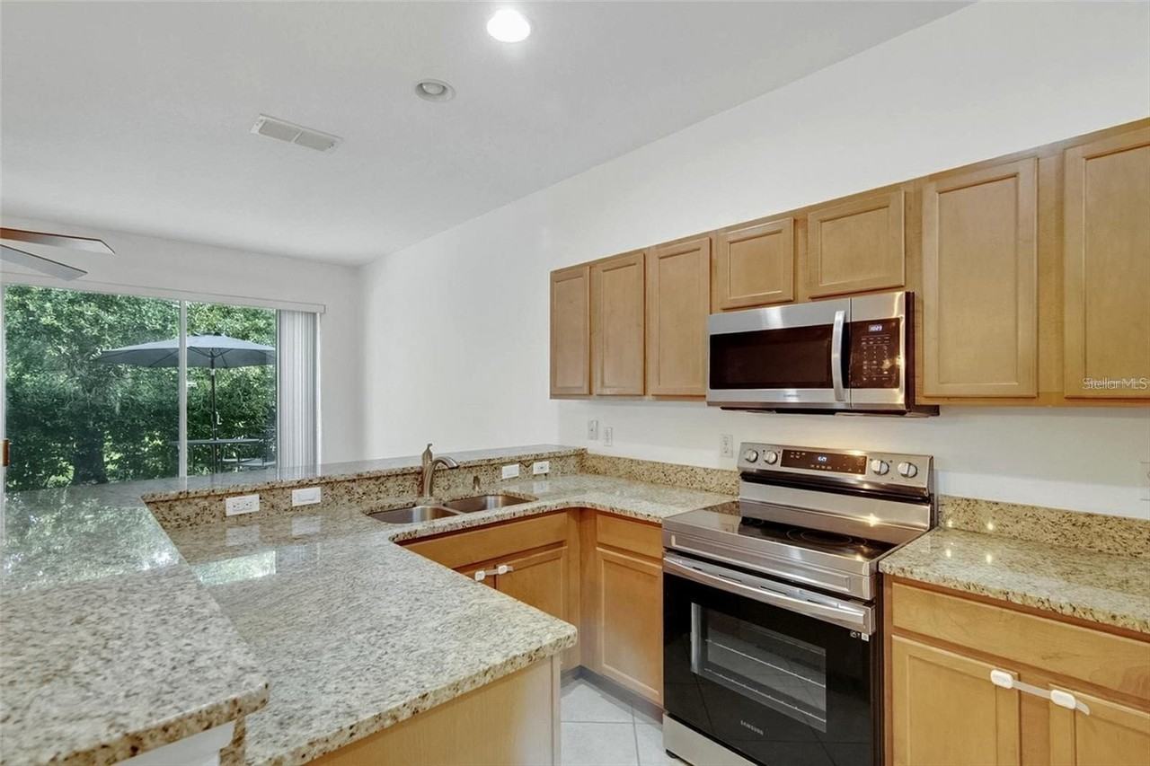2680 Sweet Magnolia Pl - Photo 4 of 32