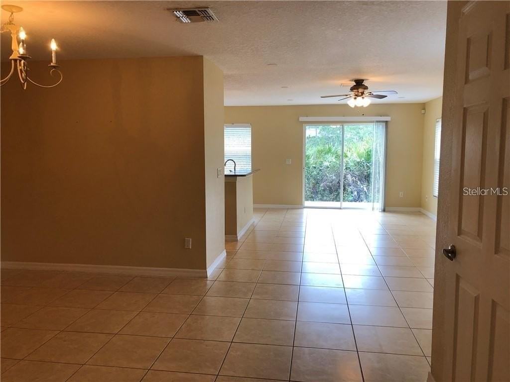 4330 Aristocrat Pt - Photo 4 of 25
