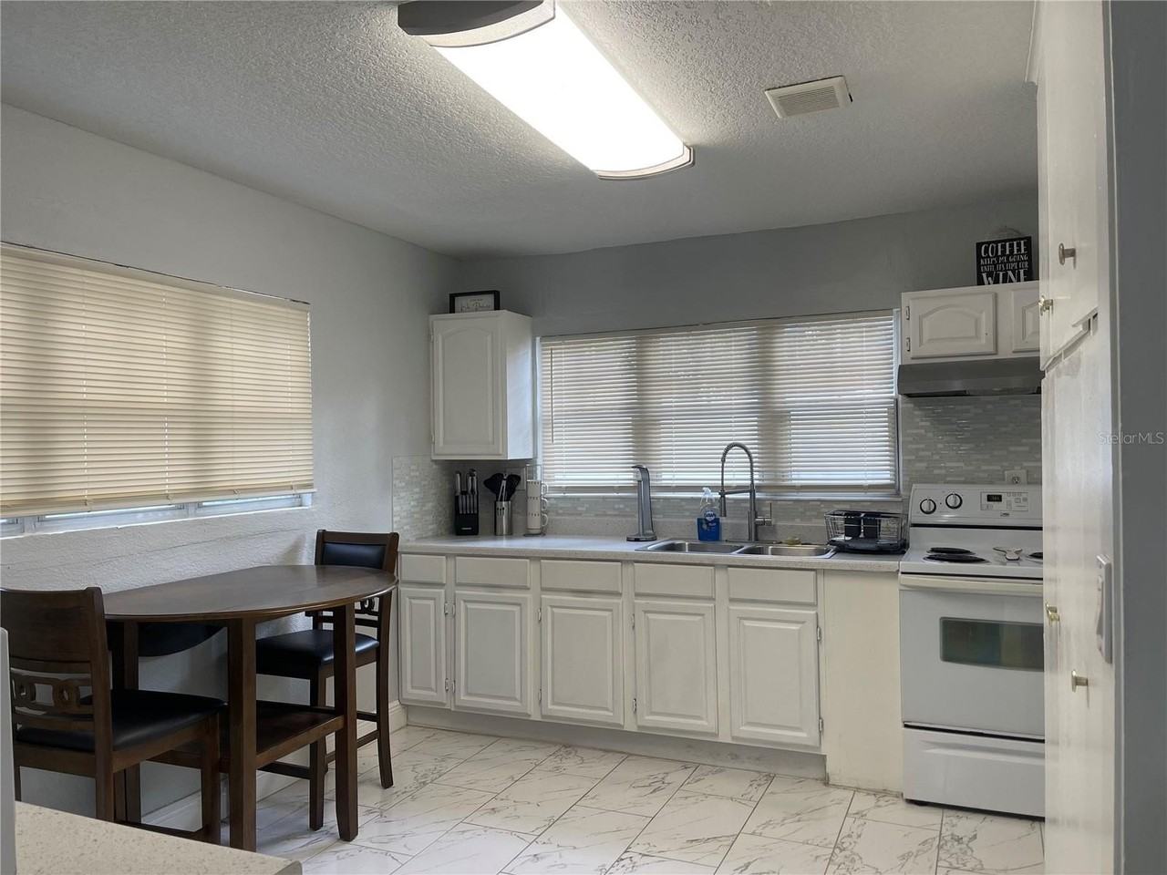 729 Seminole Ave - Photo 3 of 7