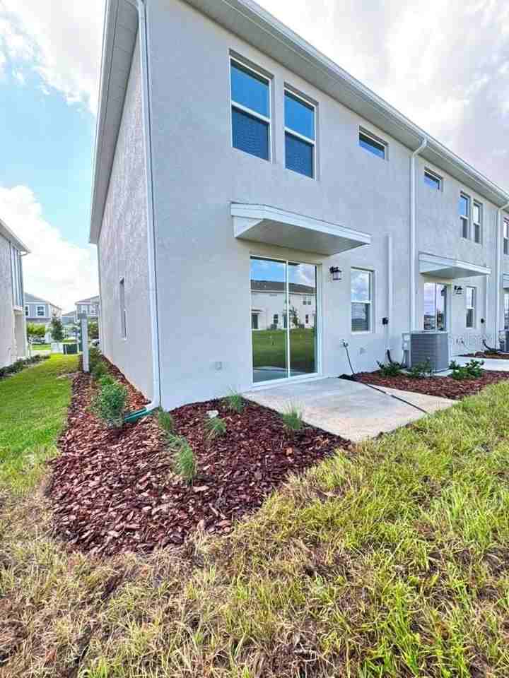 6073 Zen Way - Photo 5 of 17