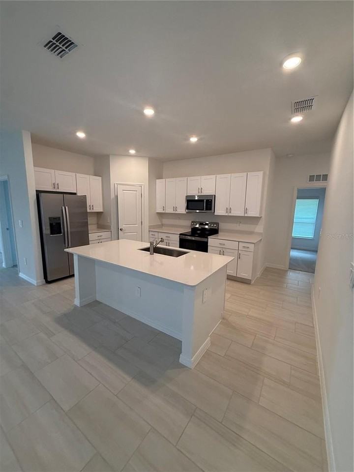 32985 Twin Flowers Ave - Photo 5 of 16