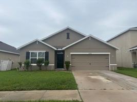 featured image of 32696 Pez Landing Ln