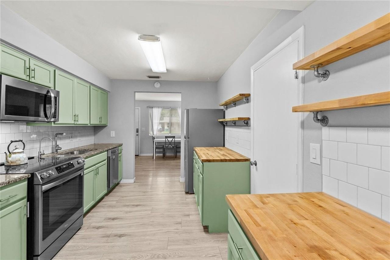4034 40th Ave N - Photo 6 of 16