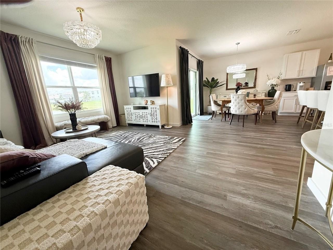 31800 Oyster Trellis Ln - Photo 5 of 17